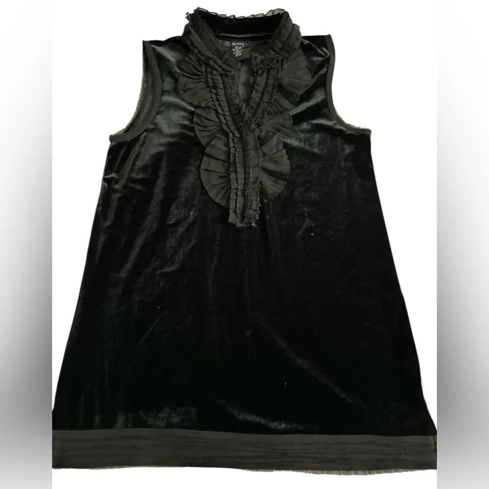 Alfani Women’s Black Velvet Sleeveless Tunic Top Ruffle Neckline Size Medium